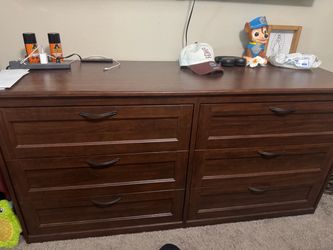 IKEA 6 drawer dresser - Brown