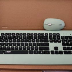 NEW wireless Keyboard And Mouse 