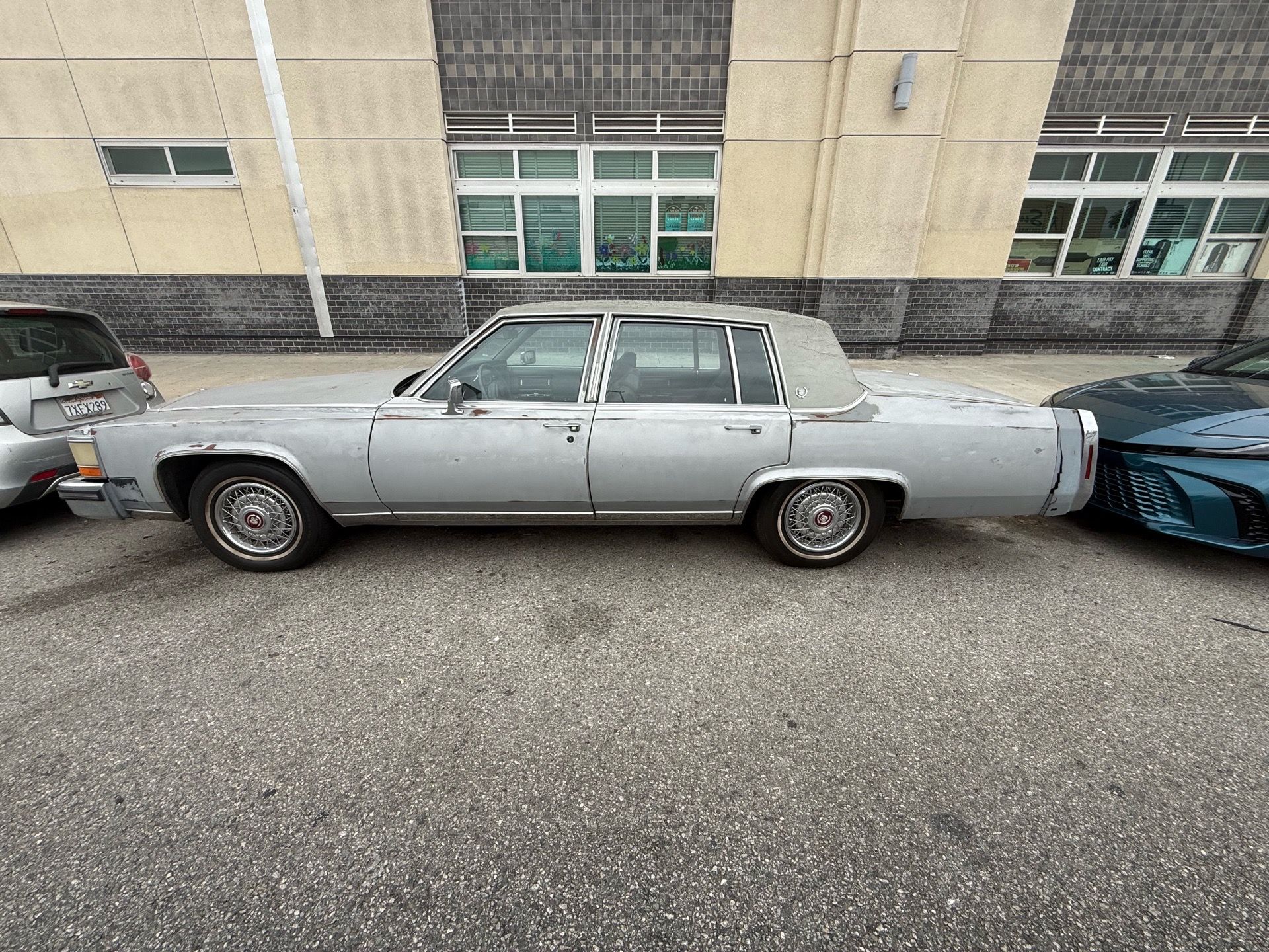 Cadillac brougham