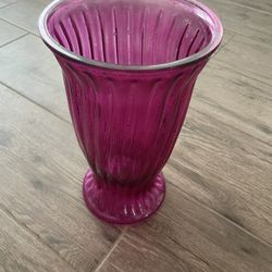 Pink/Purple Ribbed Glass Large Flower Vase 