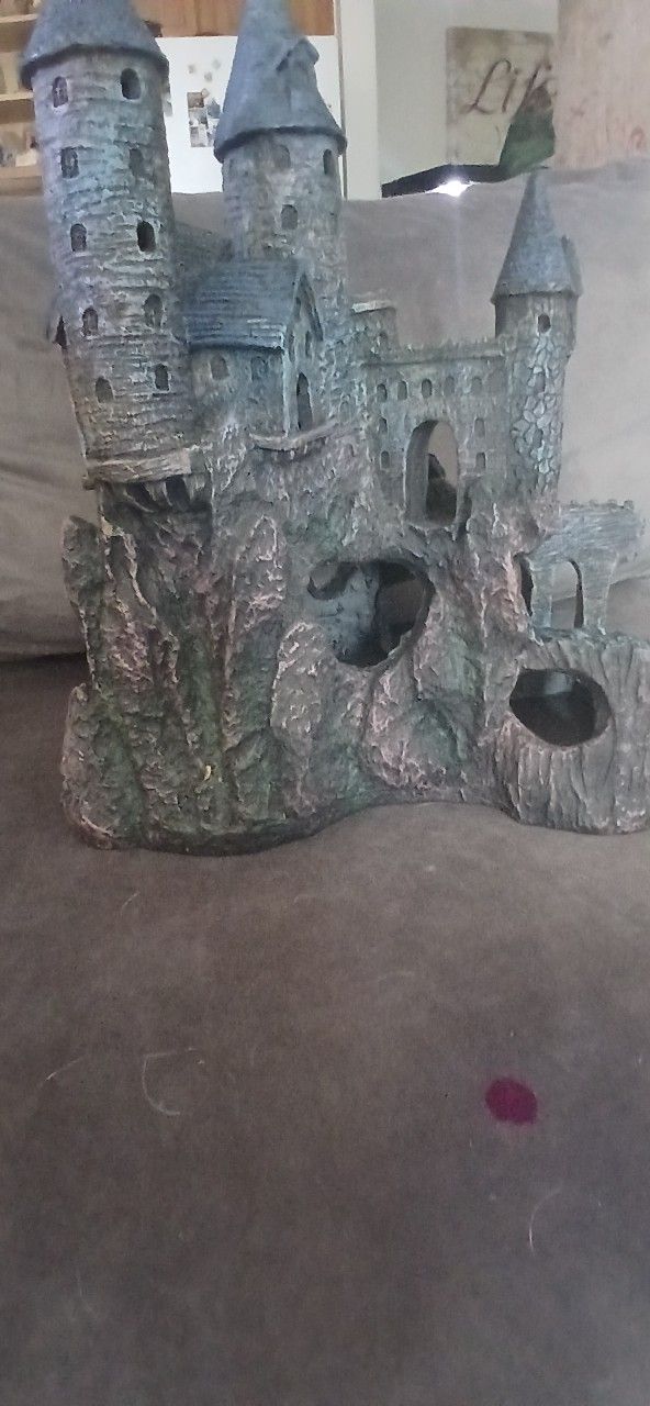 Fish Tank Castle