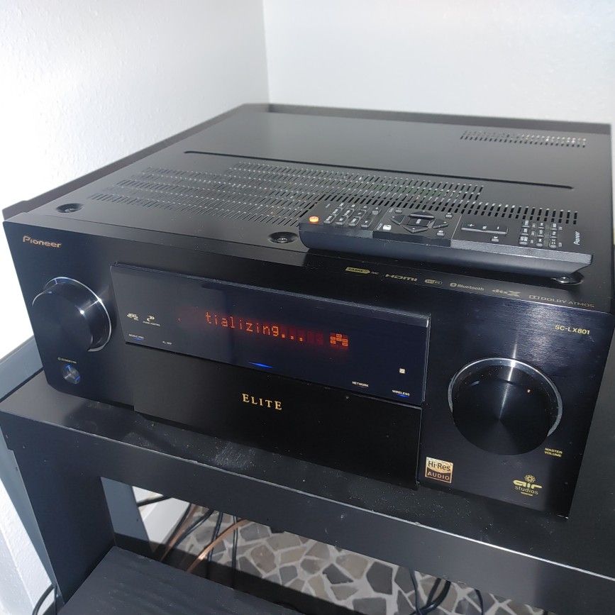 Pioneer Elite 9.2 4k AV Receiver (SCLX801) for Sale in Federal Way, WA