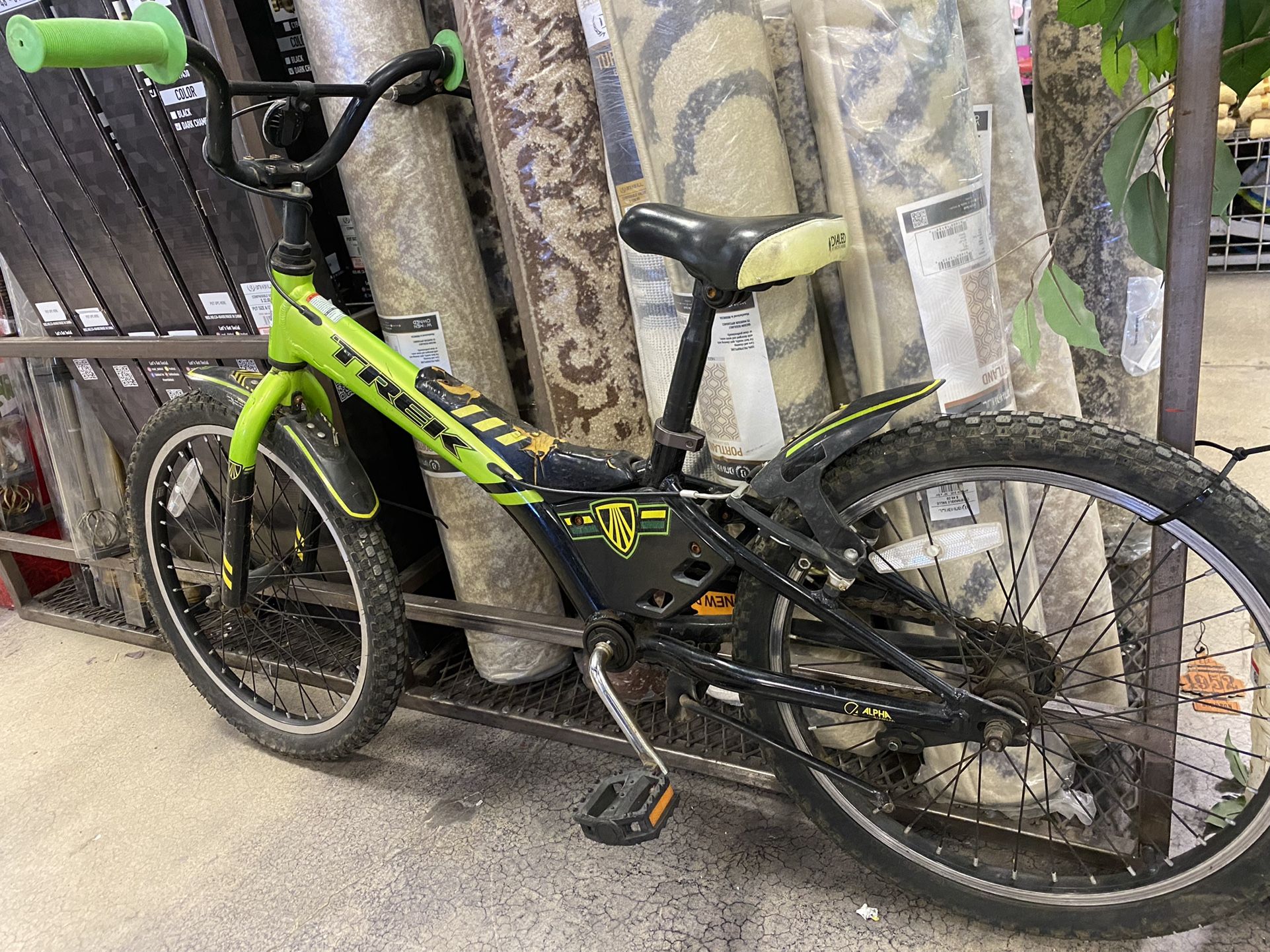 Trek Jet Series Twenty 20 Wheels Youth Bike Hand Brake