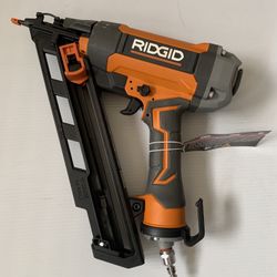 Finish Nailer