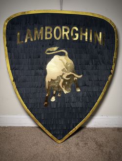 Lamborghini Piñata