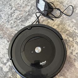Roomba iRobot e5 vacuum cleaner