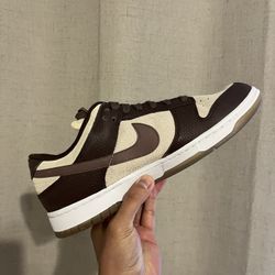 Nike Dunk “PLUM ECLIPSE” Size 9 (M)