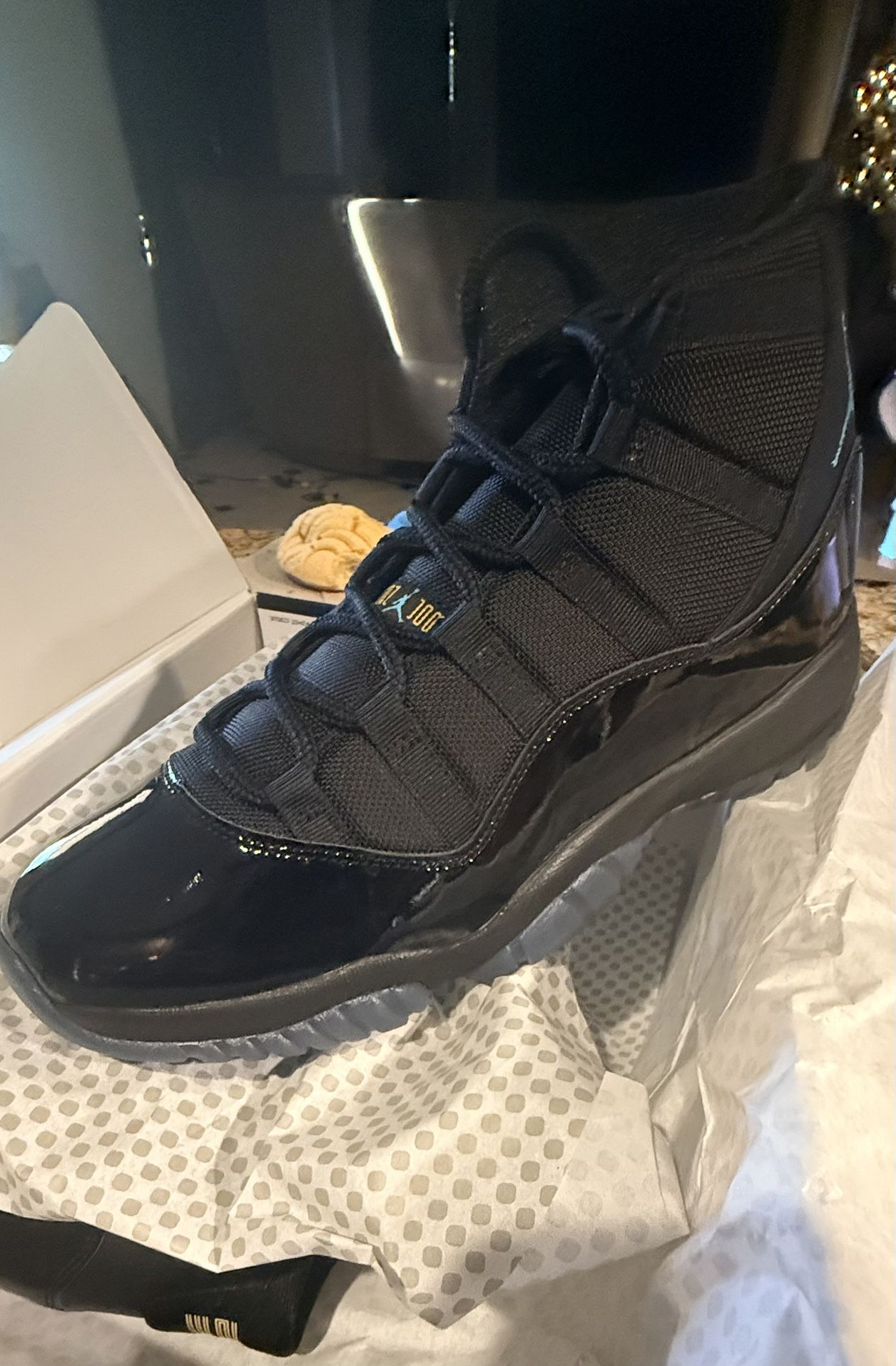 Jordan 11 Gamma Blue – Size 12 – DS