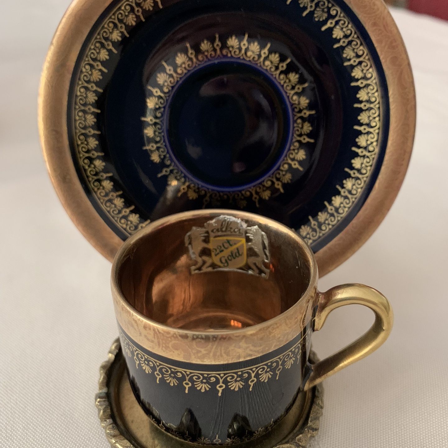 Alka Bavaria Marquise Kobalt ビンテージ　小物入れ Alka Bavaria Fine Kobalt — 22 KT Gold Demitasse Cup & Saucer #679