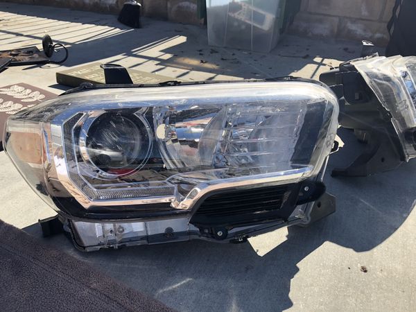 2017 Toyota Tacoma Headlights For In Lake Mathews Ca Offerup 2017 Toyota Tacoma Headlights