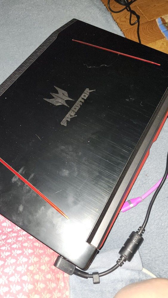 GAMING LAPTOP! Predator helios Gaming Laptop