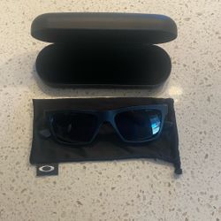 Oakley Volt Drop Sun