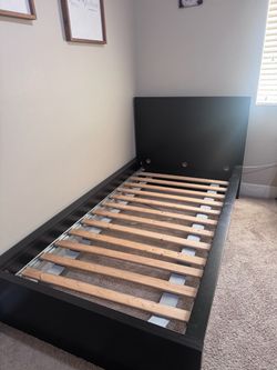 Twin bed frame