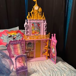 Disney Princess Fold And Go Castle 
