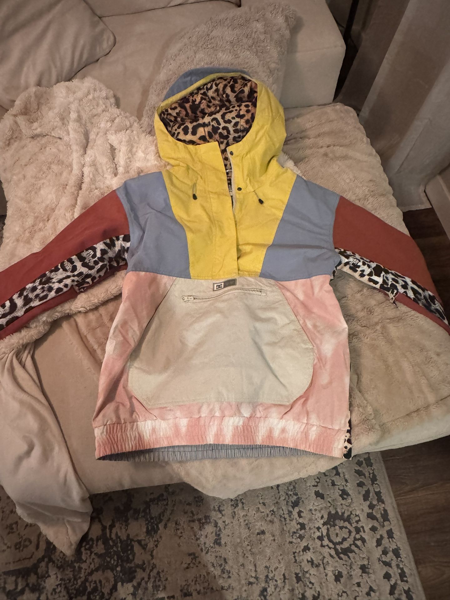 Woman’s Snowboard Jacket 