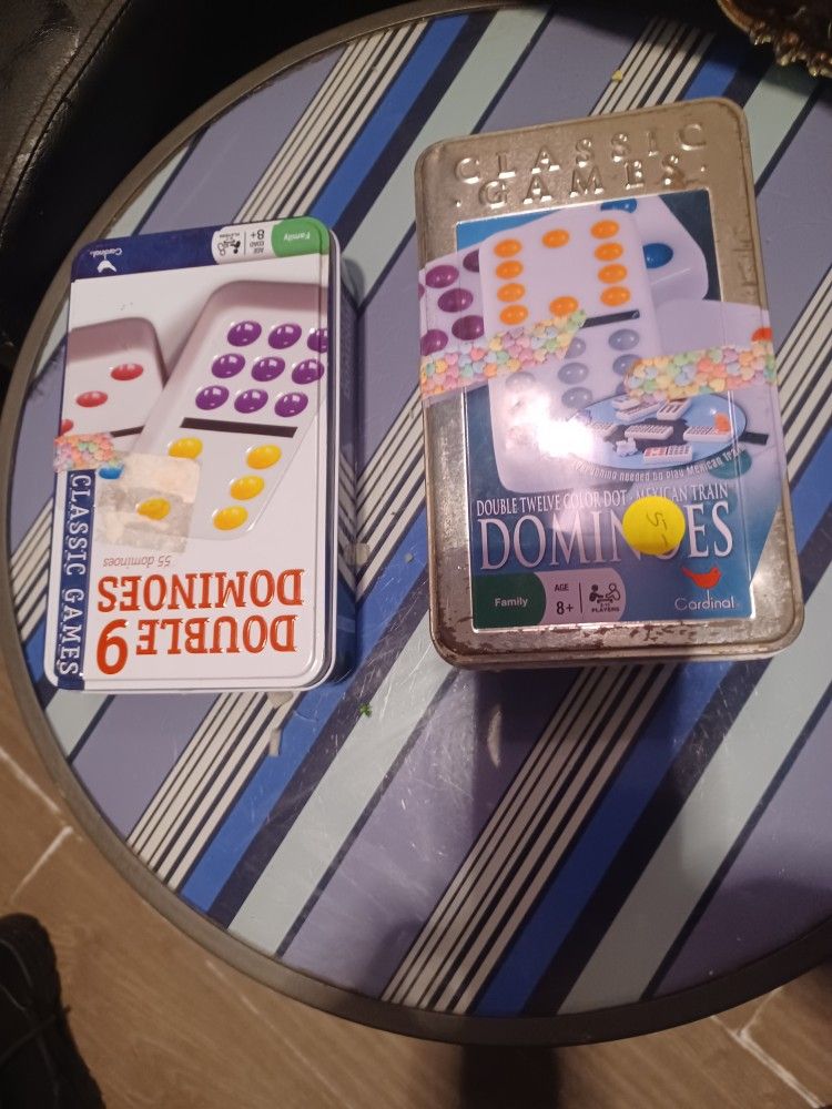 Domino Set