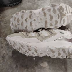 Men's Adidas sneakers