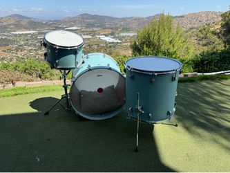 Ludwig Drums USA made maple/cherry