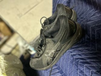 ASICS size 12 men’s