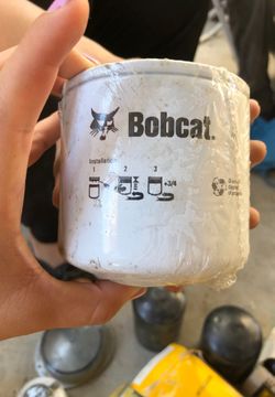 Bobcat oil filter