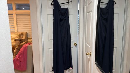 Rene Ruiz Navy Blue One-Shoulder Gown | w10