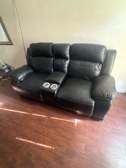 Recliner couch