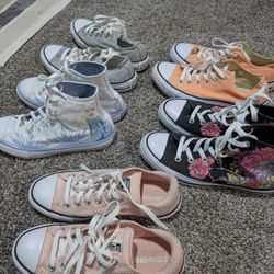 Converse In Excellent Condition! Women's Sz 8  $10 Ea