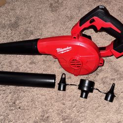 Milwaukee Blower M18  (Tool-Only)