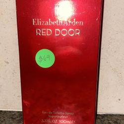 Red door perfume from Elizabeth Arden 