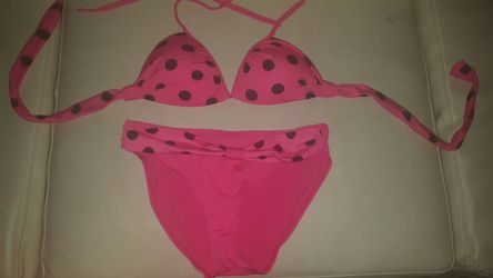 Sexy Women Black Polka Dots Hot Pink Bikini Swimsuit/Swimwear/Beachwear