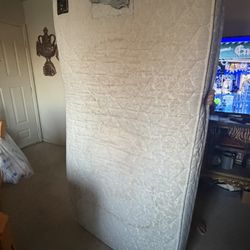 Twin Sized Mattress 