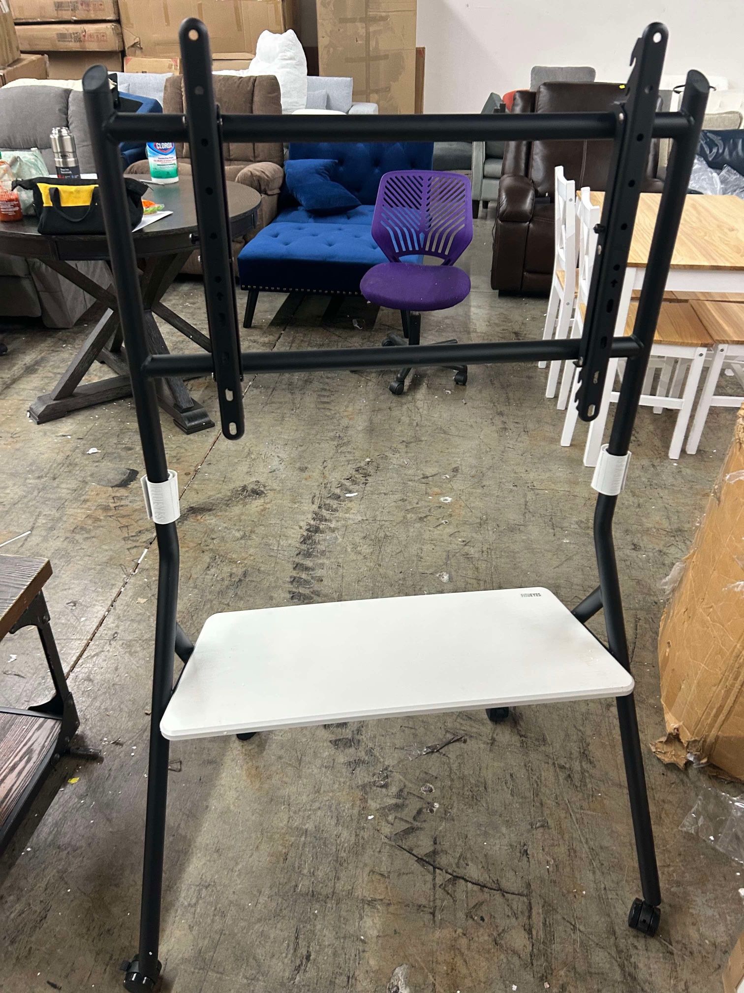Collector TC78-1 TV Stand