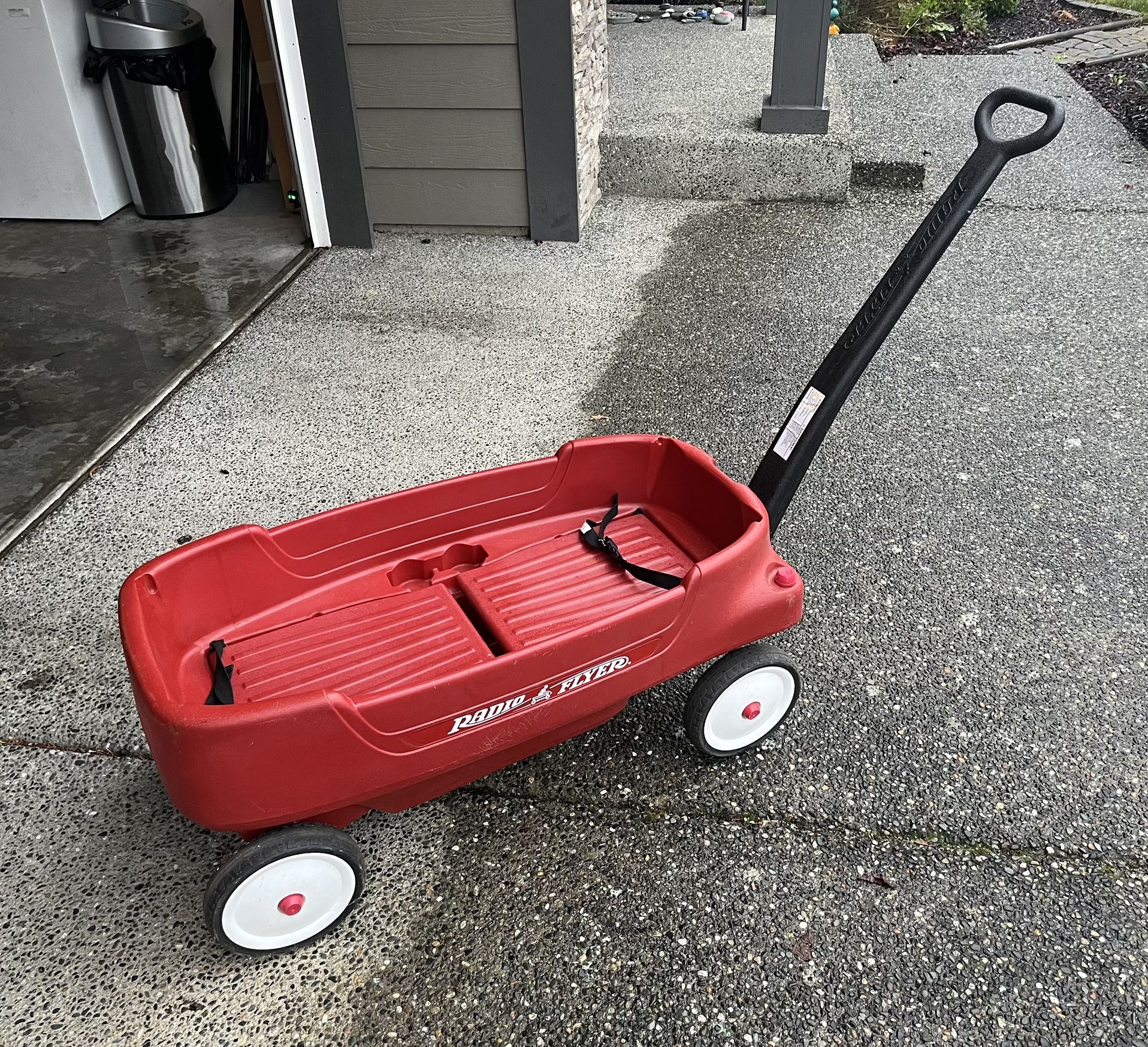 Radio Flyer Wagon