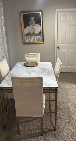 Glass wrapped in marble table and chair set