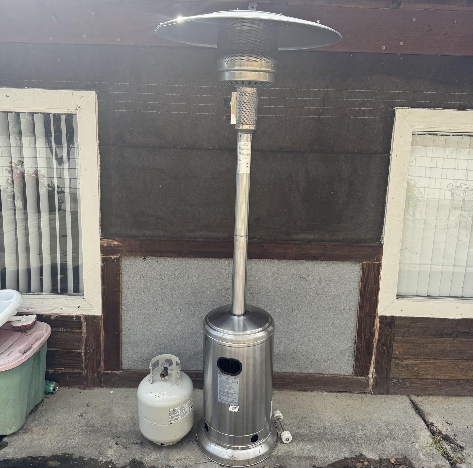 Hampton Bay Patio Heater With Wheels