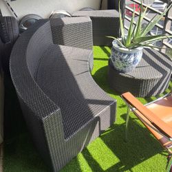 Frontgate Outdoor Sectional/modular, Middle Table, And End Pieces  