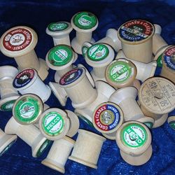 Lot of Vintage Wooden Thread Spools 