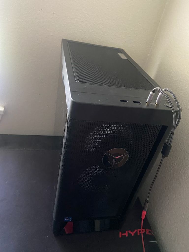 Lenovo Lenovo - Legion Tower 5i Gaming Desktop With LG 144 Hertz