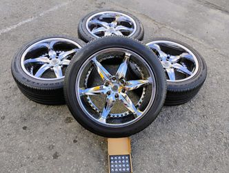 Chevy And Dodge Wheels 285/45/22" Goodyear