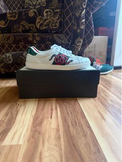 Gucci Ace embroidered snake size 11.5