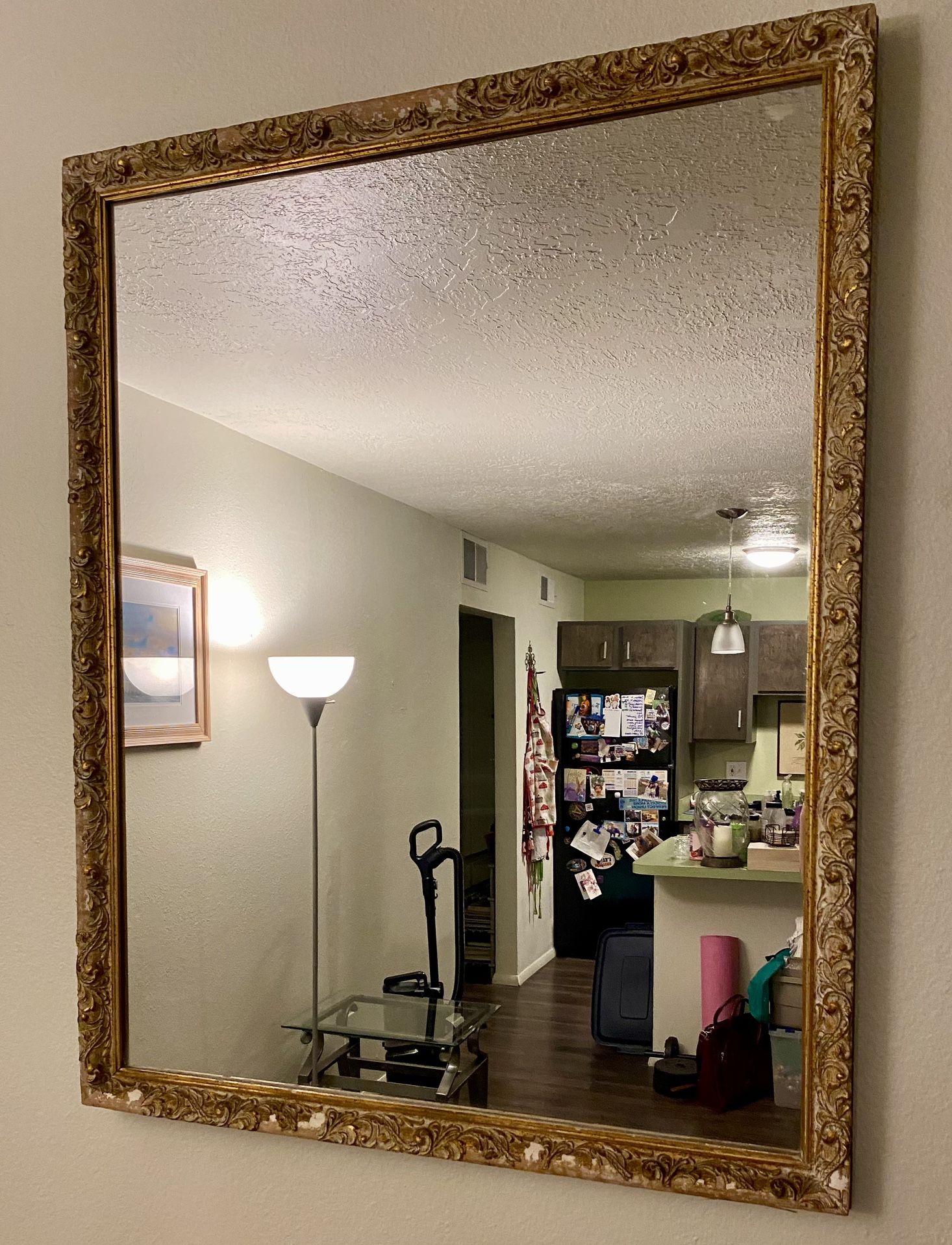 Vintage Gold Mirror for Sale in Albuquerque, NM OfferUp