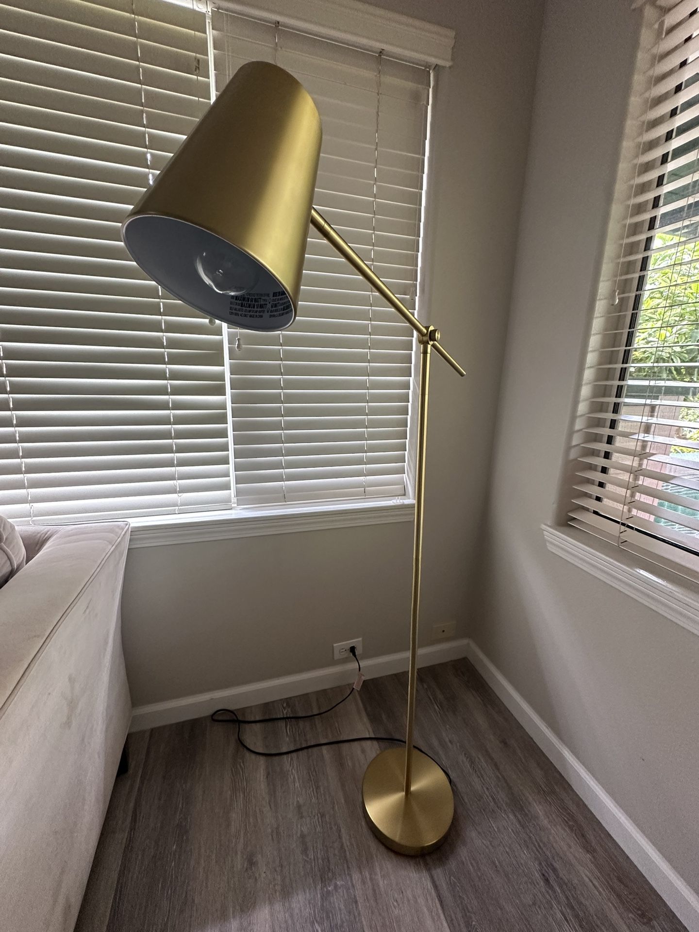 Standing Lamp