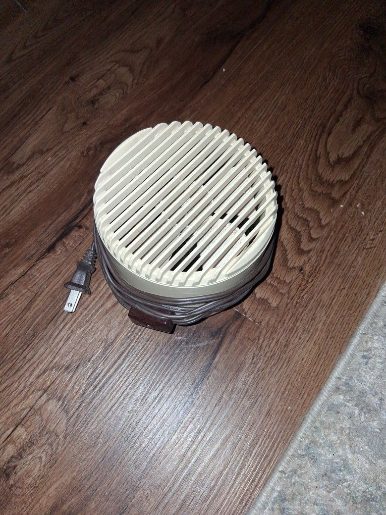 Small Desk Fan 