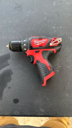 Milwaukee Drill M12