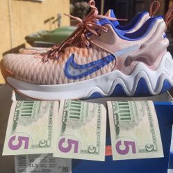Nike Giannis Immortality Size  10