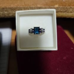 Size 7 Sapphire Ring 925 Sterling Silver 