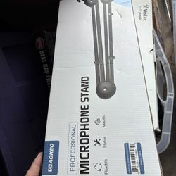 Microphone Stand New
