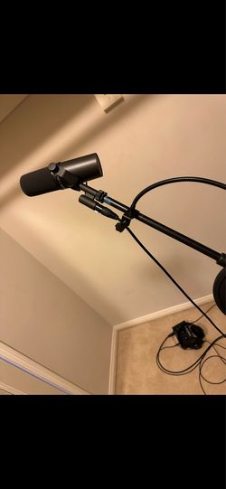 Shure SM7B Microphone