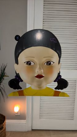 Squid Games Young hee Cardboard Cut Out Promotional Sign Rare