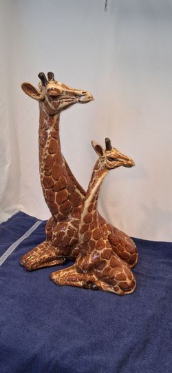 Ceramic Giraffe Mother and Baby Figurine